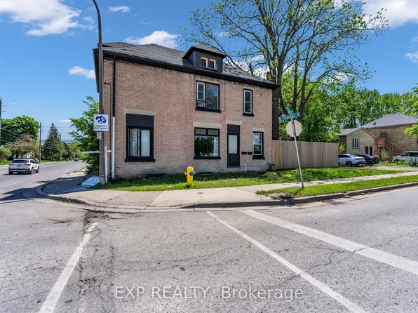 553 Quebec St, London, ON N5W 3Y9