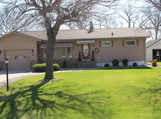 105 3rd St, Shelly, MN 56581