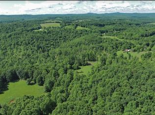 1024 River Rd, Rainelle, WV 25962