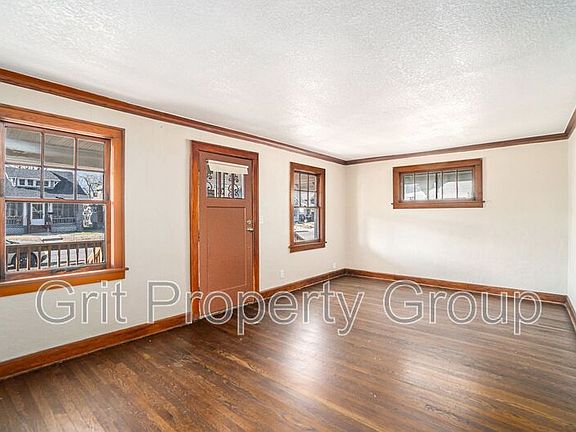 2nd image of 4335 Bellefontaine Ave