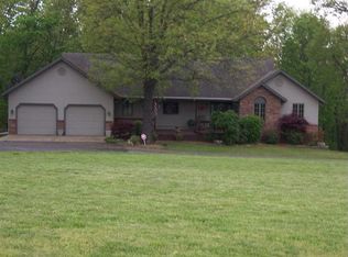 255 Licaria Rd, Ozark, MO 65721