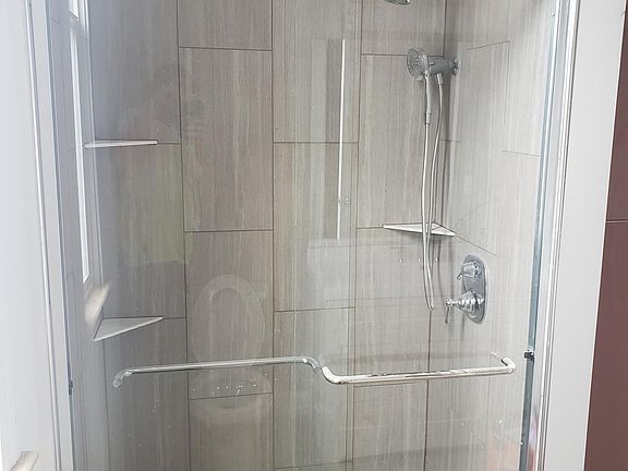 2nd image of 2054 Waverly Pl Floor 2