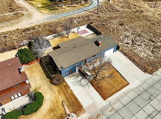 231 Hillcrest Dr, Torrington, WY 82240