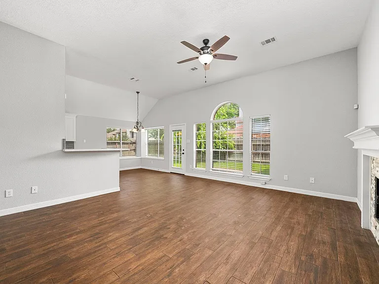 10806 Sutter Ranch Cir — Photo 11