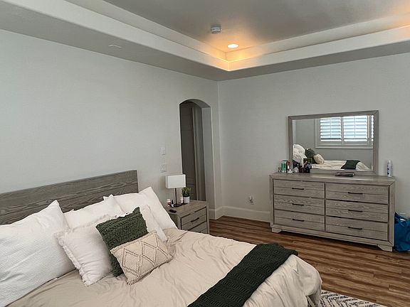 Master Bedroom (Bedroom 1)