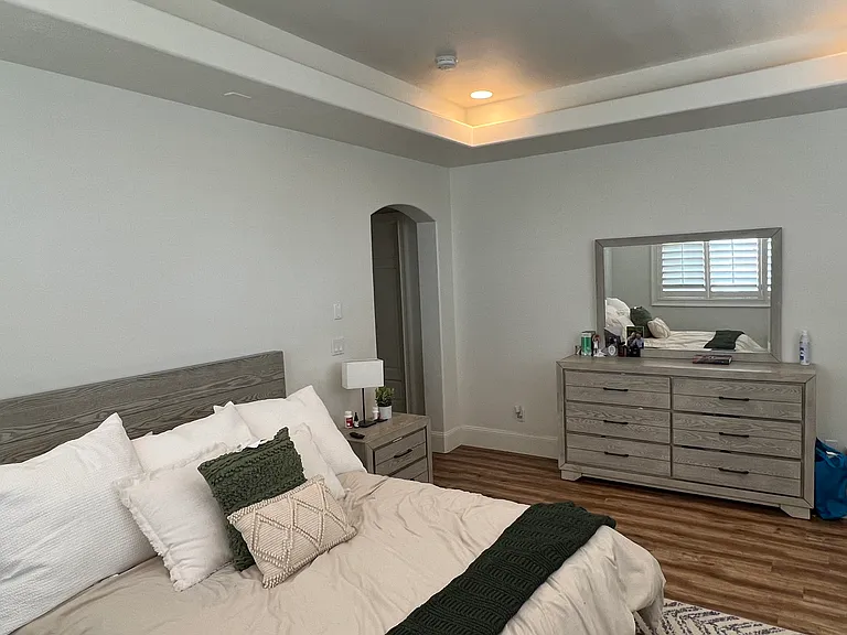 Master Bedroom (Bedroom 1)