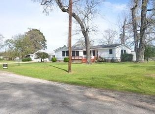 213 Monticello St, Trinity, TX 75862