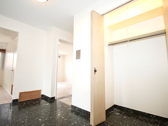 4th image of 1010 N Harlem Ave APT 503