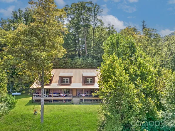 1140 Caney Fork Rd, Marshall, NC 28753