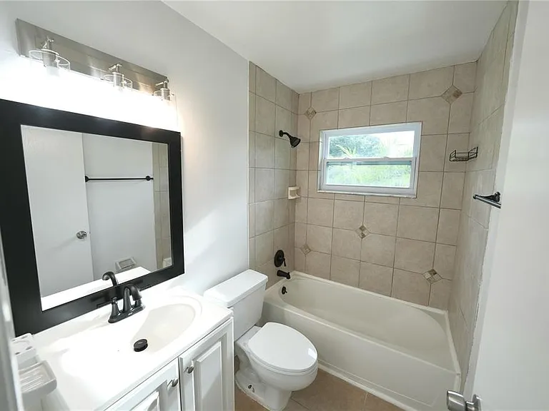 2619 Hendy Ct — Photo 16