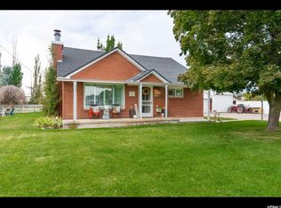 6209 W 5700 S, Hooper, UT 84315