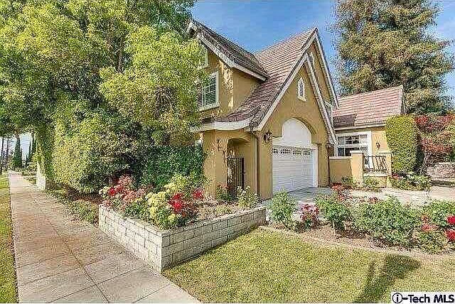 1st image of 402 San Marino Oaks