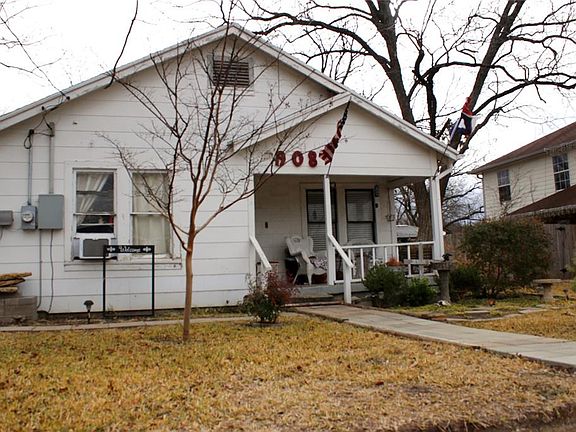 3rd image of 908 Kaufman St