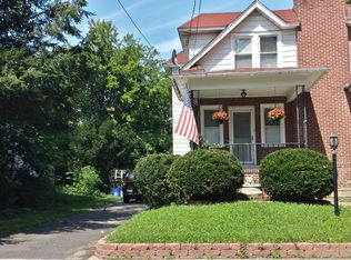 15 W Palmer Ave, Collingswood, NJ 08108