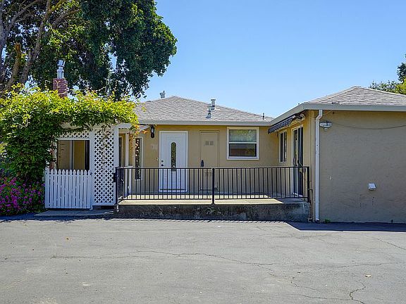 2nd image of 1024 4th St