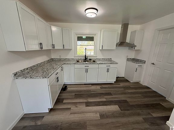 4th image of 1212 Murray St