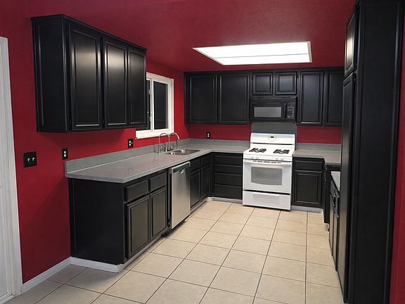 2nd image of 15110 Chuparosa St