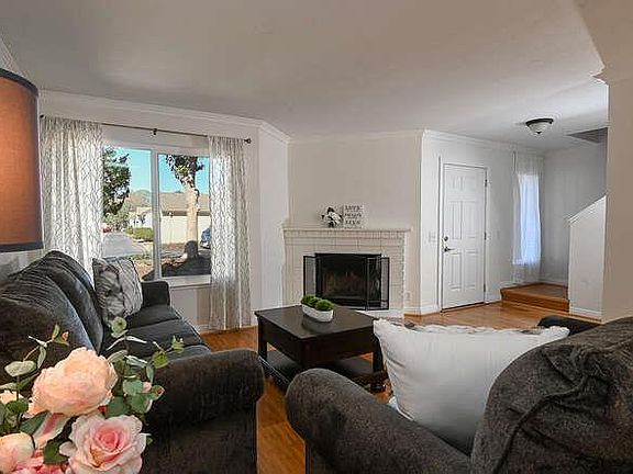 3rd image of 745 Mendecino Way