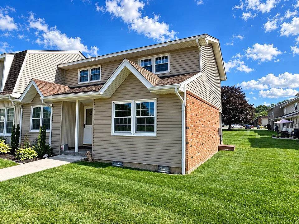 530 Sunbrook Manor Dr