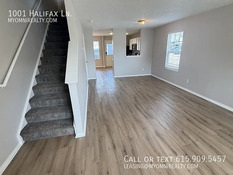 1001 Halifax Ln — Photo 12