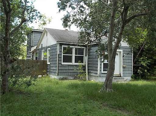 1st image of 4808 33rd Ave N