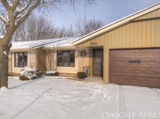 3193 Beechnut Ln, Hudsonville, MI 49426