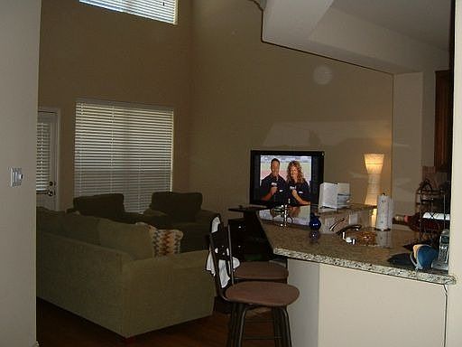 4th image of 2956 Sicily Way