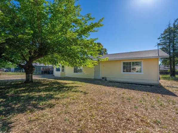 12900 Arbor Ln, Red Bluff, CA 96080