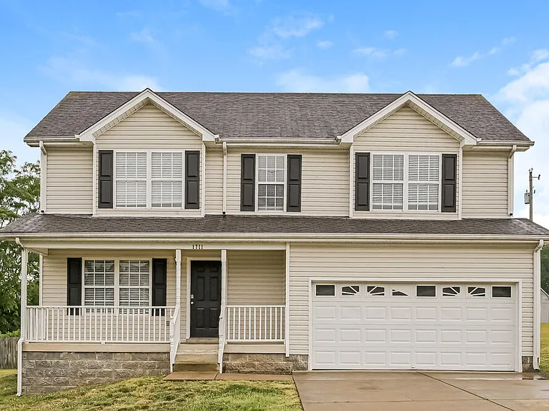 1711 Luton Dr — Photo 1