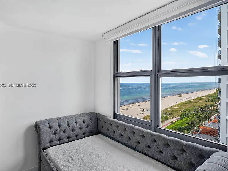 6039 Collins Ave #1624 — Photo 19