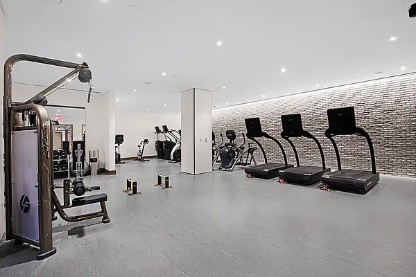 Rented by Compass | media 22