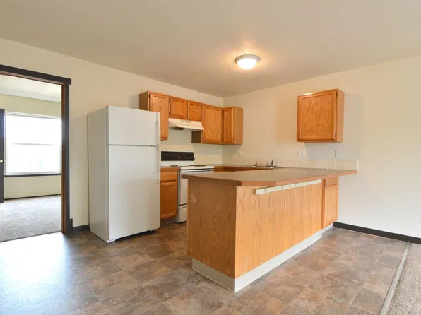 12221 SE Steele, 12231-12233 SE Steele St #12229, Portland, OR 97236