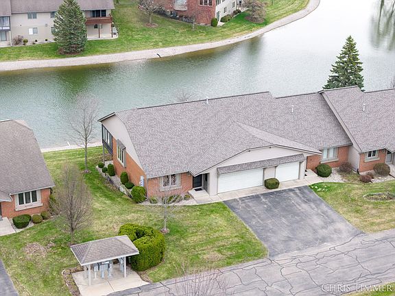 2nd image of 259 Interlaken Ct