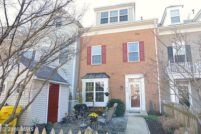 1st image of 8737 Orchard Green Ct