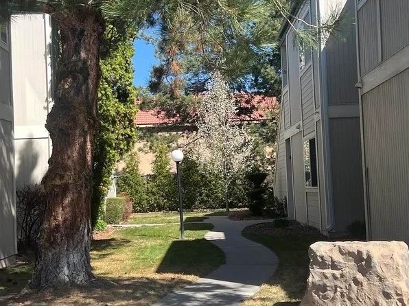 2659 Sycamore Glen Dr APT 2, Sparks, NV 89434