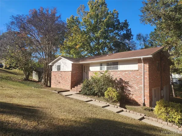 649 Partridge Ln, Prattville, AL 36067