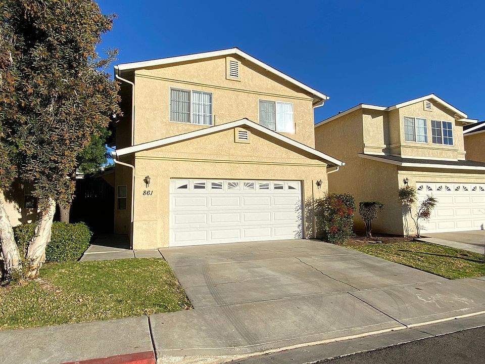 1st image of 861 Rebecca Dr