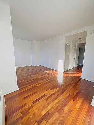 5th image of 425 5th Ave APT 33C