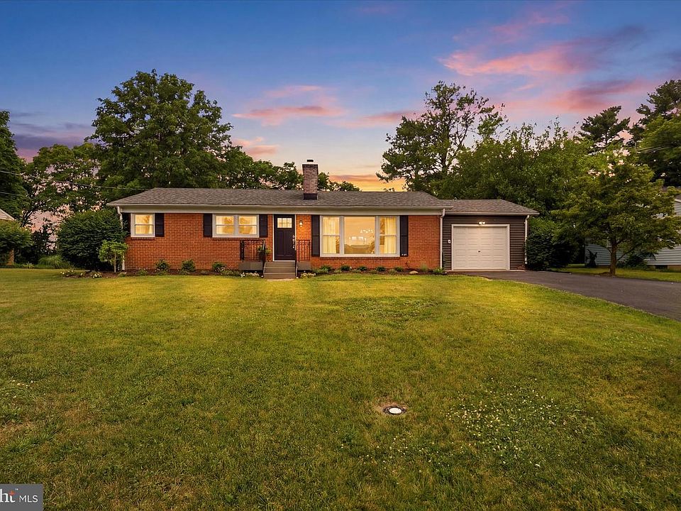 1st image of 110 Battletown Dr