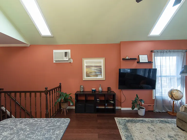 4731 Beach 47 St #2 — Photo 14