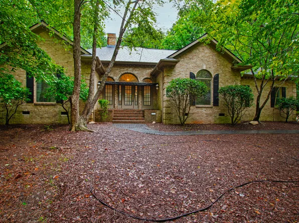 2517 High Ridge Dr, Raleigh, NC 27606