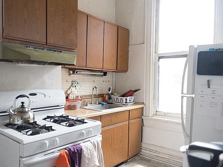 332 N Craig St #2A — Photo 3