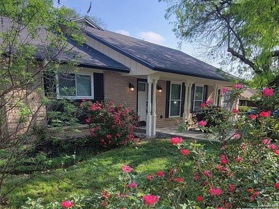 3rd image of 5918 Oak Country Way