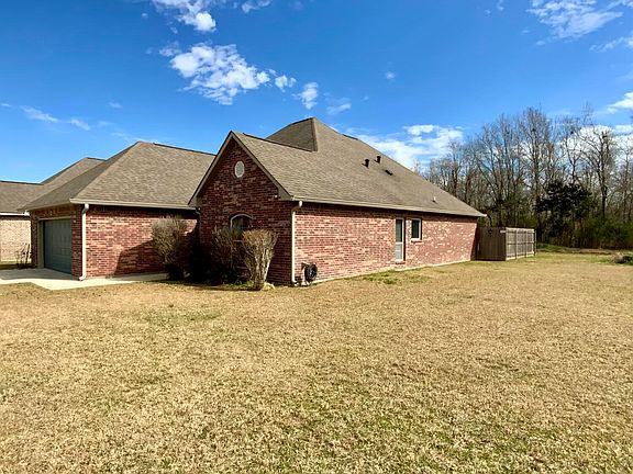 2nd image of 404 Wisteria Bend Cir