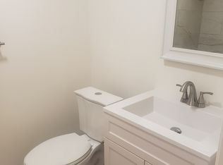 16 Brighton Village Dr Unit C, Broomall, PA 19008