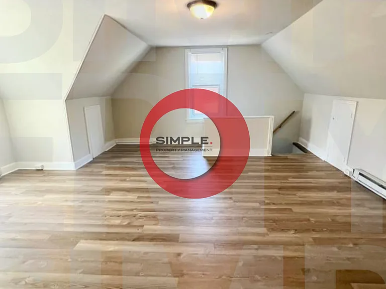 259 Chestnut St — Photo 12