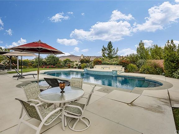 3rd image of 35168 Gardenview Ct