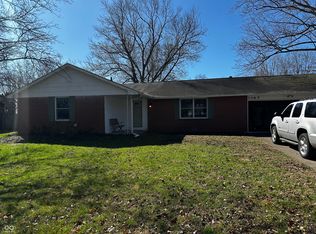 1065 Driftwood Ave, Columbus, IN 47203