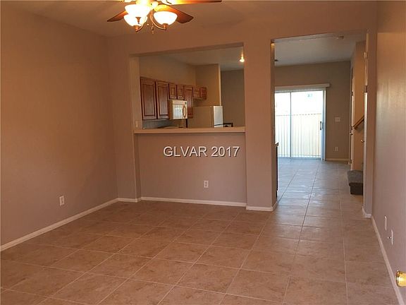3rd image of 926 Blushing Rose Pl #0