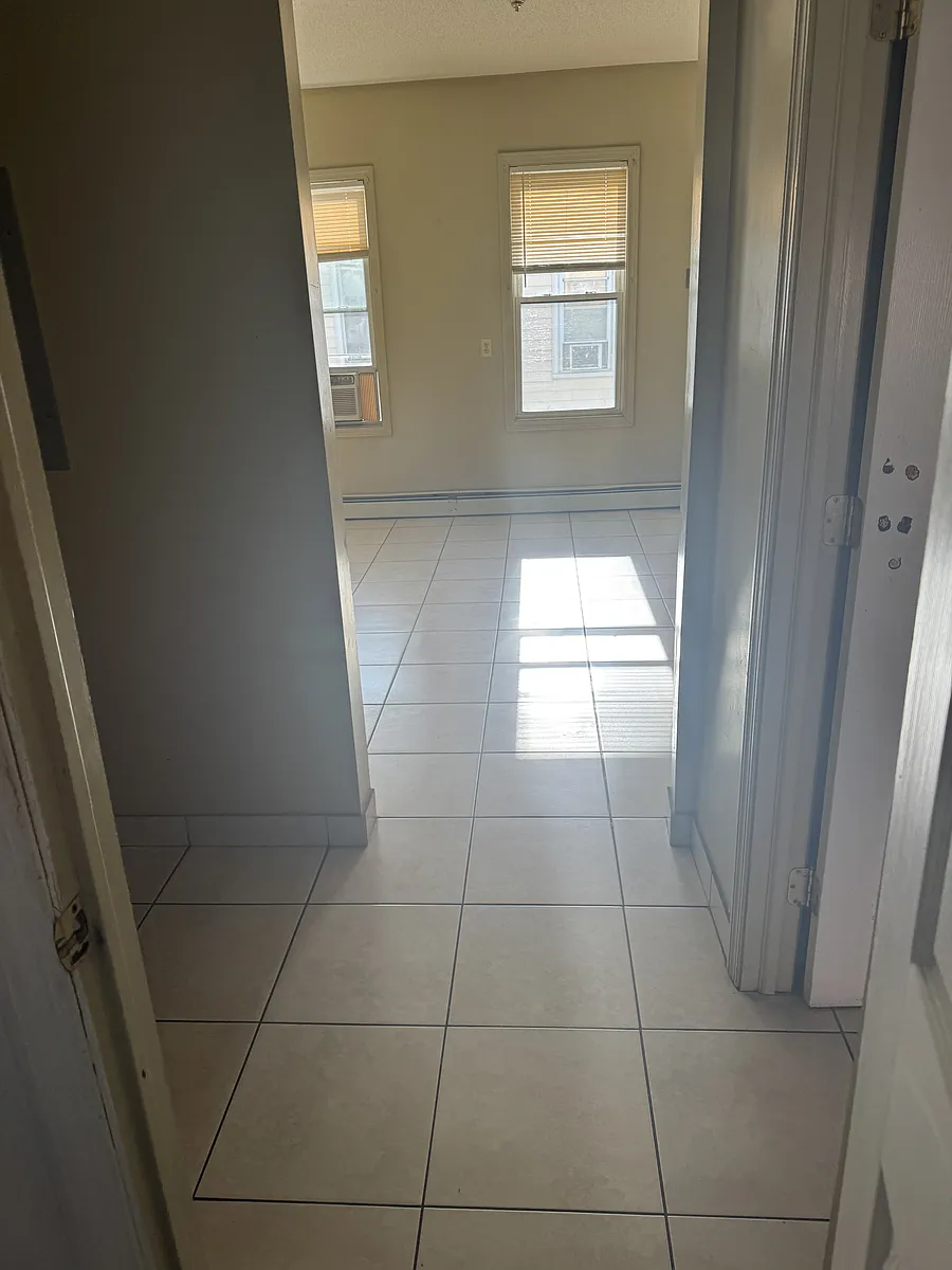 Building Photo - 44 Hamilton St #3
